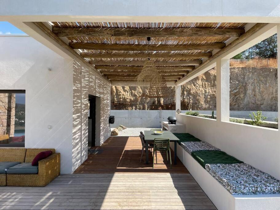 Villa Alandra Pietrosella Bagian luar foto